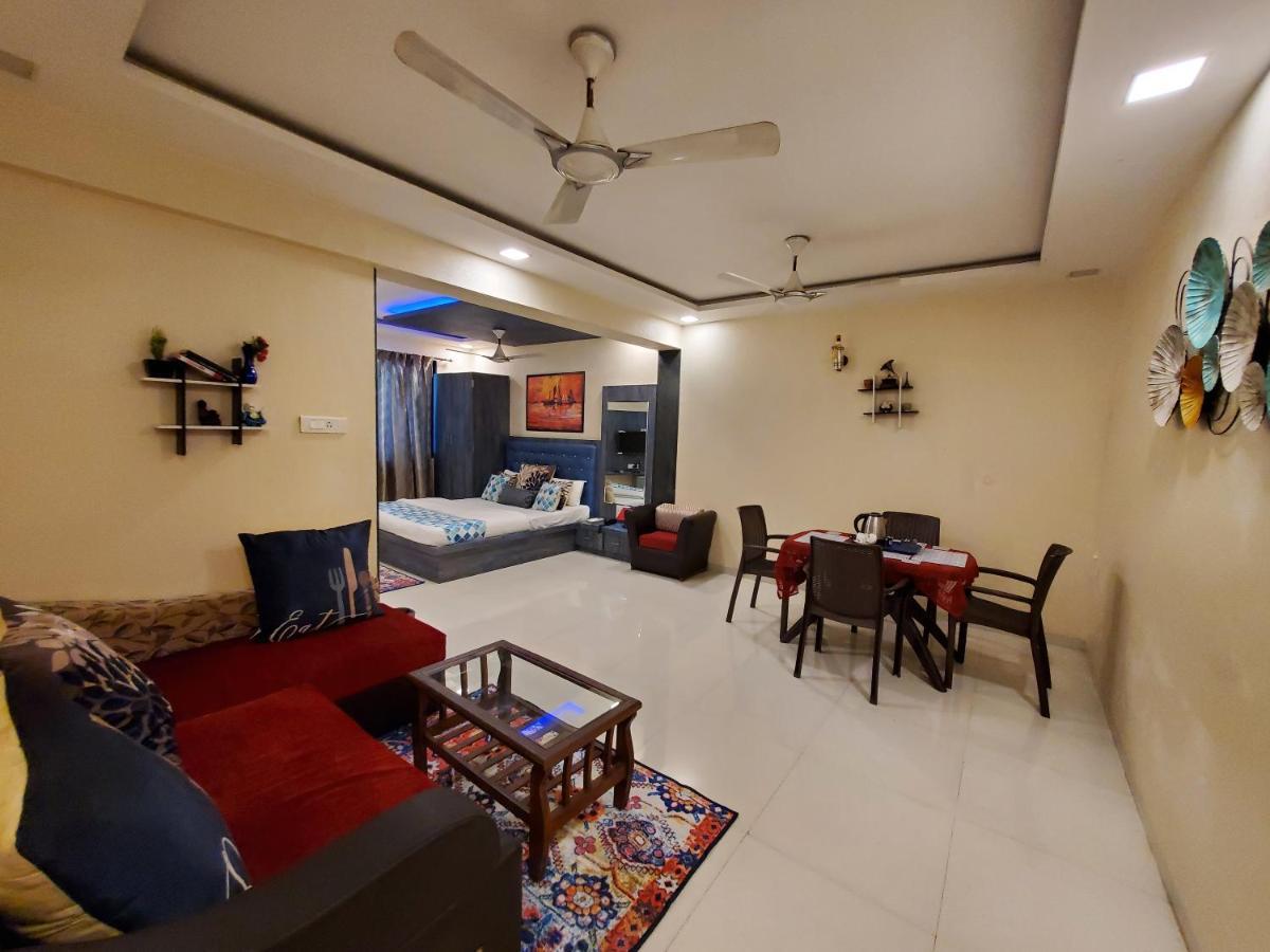 Hotel Mari Aai Residency Navi Mumbai Buitenkant foto