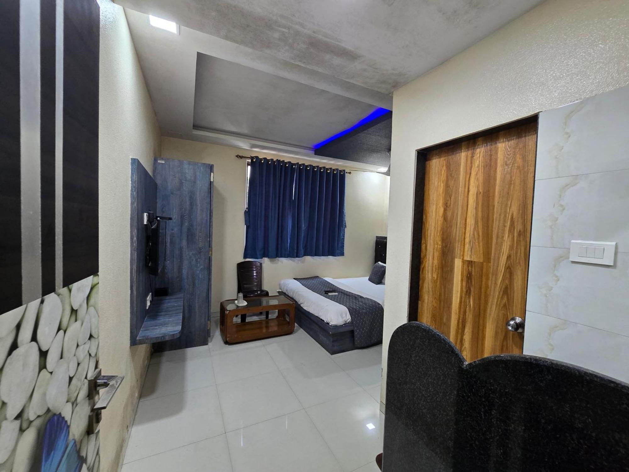 Hotel Mari Aai Residency Navi Mumbai Kamer foto